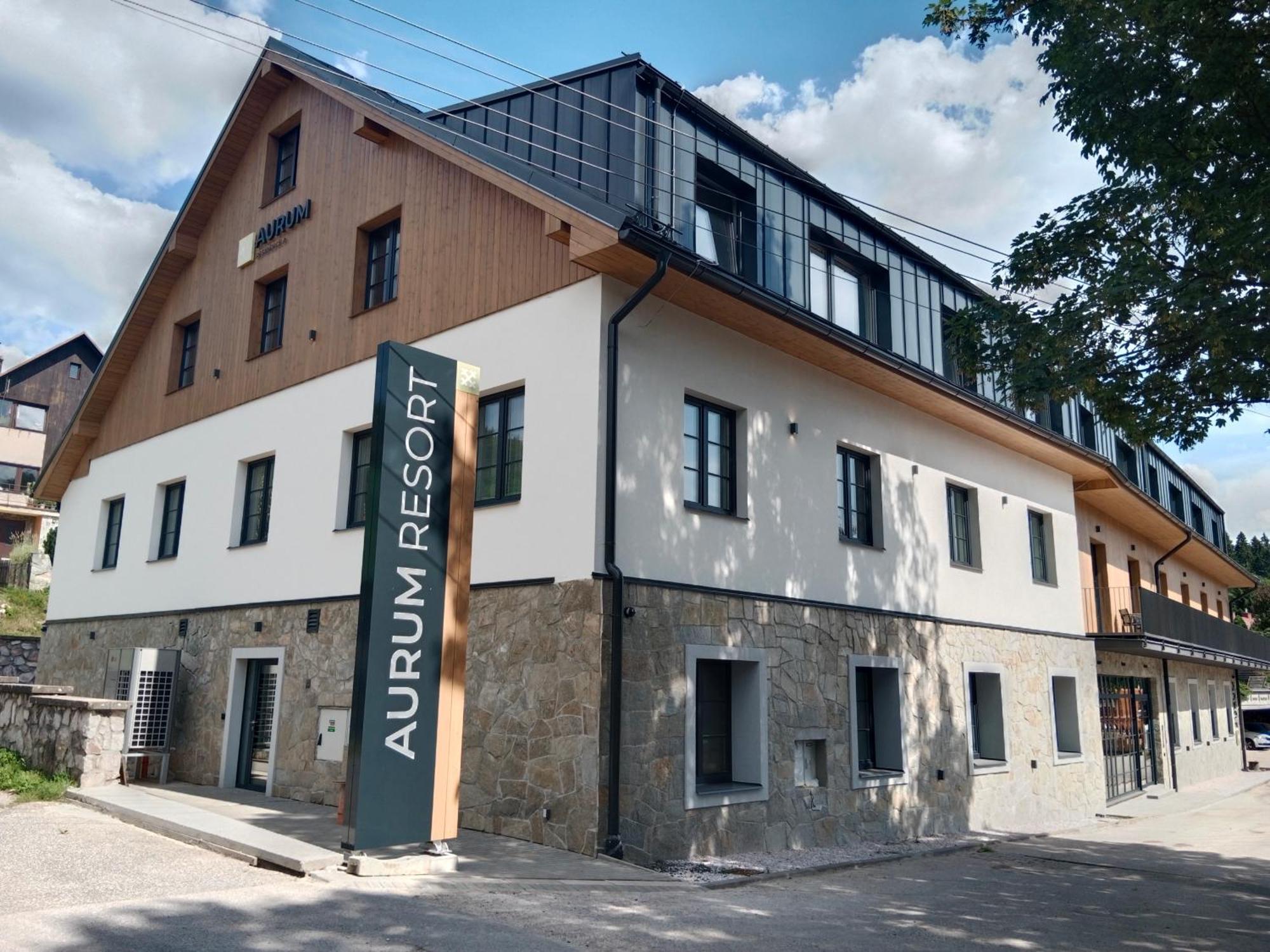 Hotel apartamentowy Aurum A *